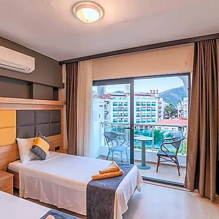 La Marmaris * 이츠멜레르