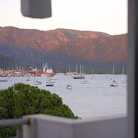 La Marmaris 이츠멜레르
