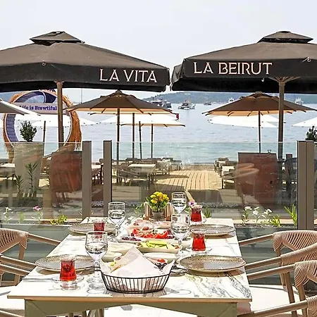 La Marmaris 이츠멜레르